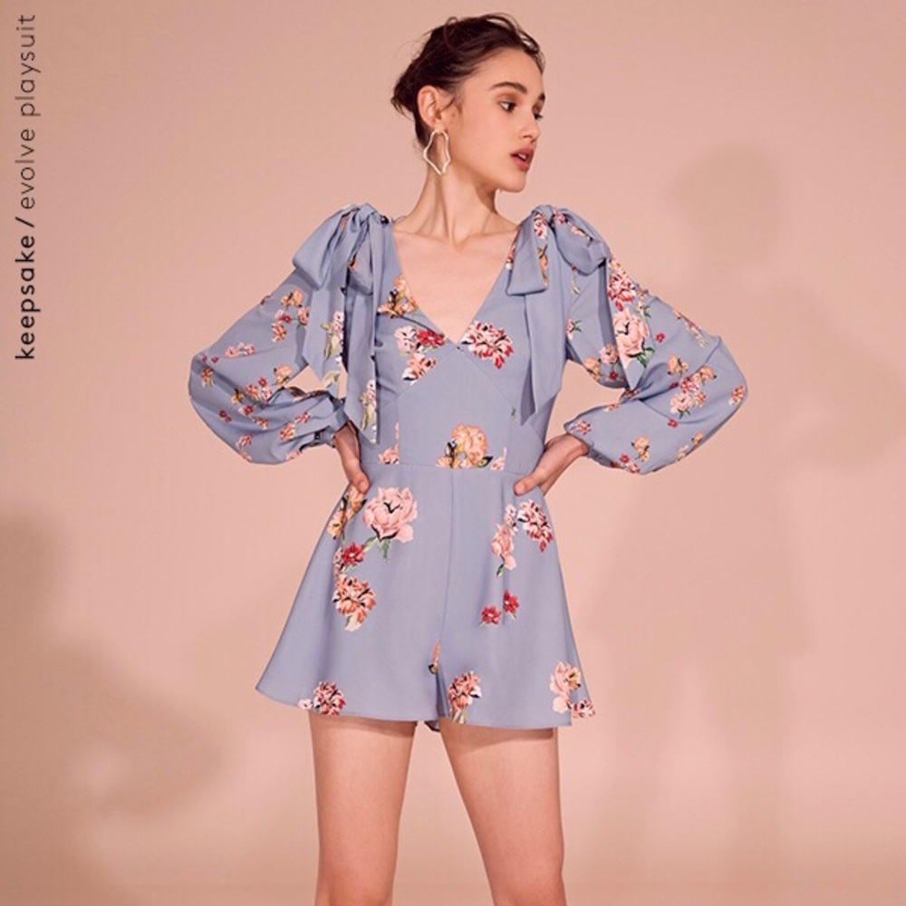 Keepsake the Label Evolve Playsuit/Romper in Blue Scatter Floral NWT